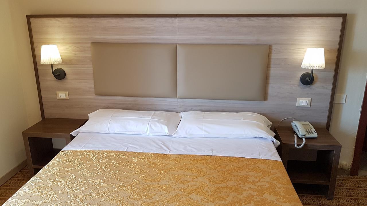 Aparthotel Amelia Dream View Momigno Exterior photo